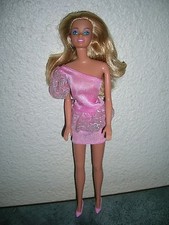 barbie blonde robe rose ancienne collection Mattel 
