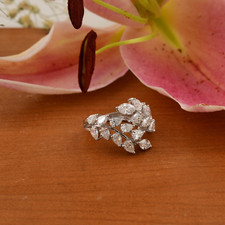 Bague Fine En Or Blanc 14k