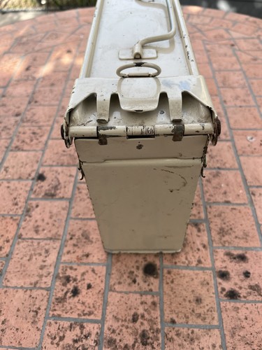 Caisse munitions militaire - caisse,