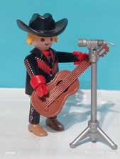 FIGURINE PLAYMOBIL CHANTEUR