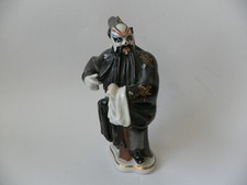 statuette en porcelaine de
