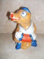 Tirelire a casser en barbotine