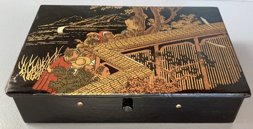 Jolie boite laque chine - laque,