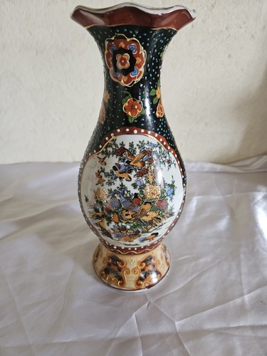 Vase vintage japonais noir - ,