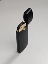 Briquet vintage DOM 33 à