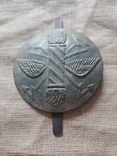 Insigne, Attribut, Rondache