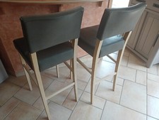 2 Tabourets/Chaises de bar, chêne massif du Jura par Artisan ébéniste
