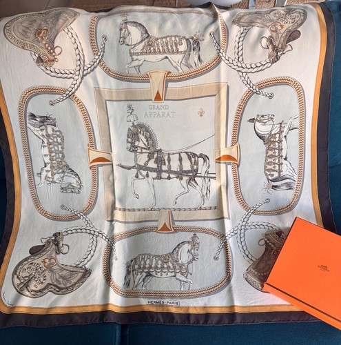 Foulard hermès carré - carré, 90