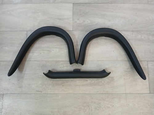 Garnitures noires pour arceau