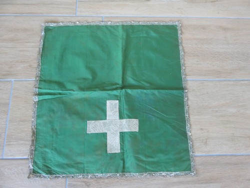 Chasuble calice ciboire - -,