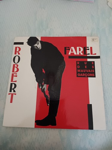 Robert farel rue des mauvais - rue,