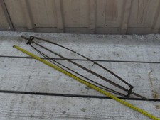 rare modèle broche parapluie de tourne-broche de cheminée ou barbecue