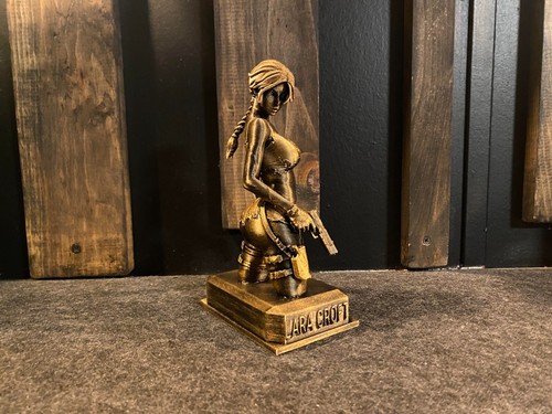Lara croft gold statue tomb - lara,