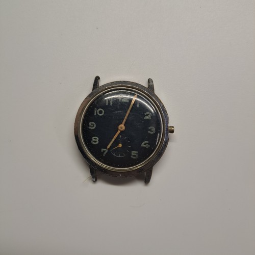 Montre ancienne mécanique - ancienne,