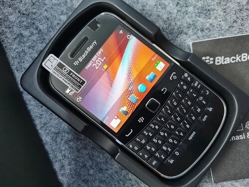 Blackberry 9900 bold - 9900,