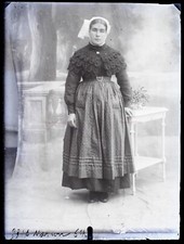 FRANCE Costume traditionnel Femme c1900 Photo NEGATIVE Plaque Vintage 9x12 cm 