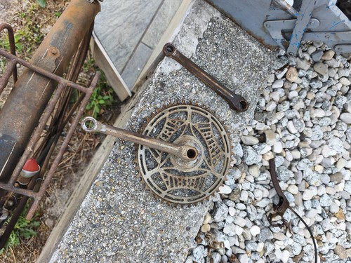 Pédalier vélo ancien - de,