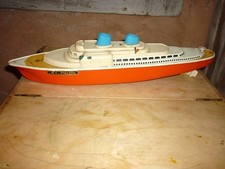 Jouet vintage métal paquebot