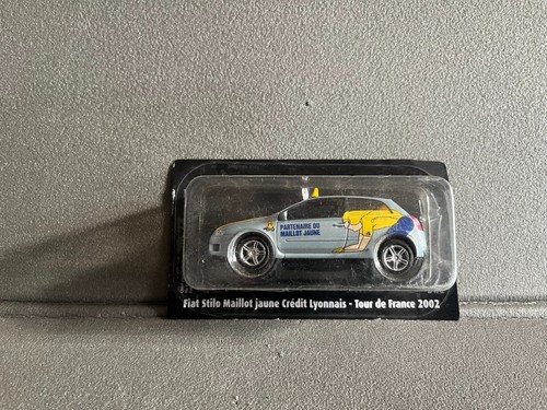 Voiture miniature fiat stilo - miniature,