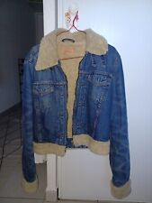 Veste hiver femme Levi's, veste en jean taille M, doublée chaude avec fourrure 