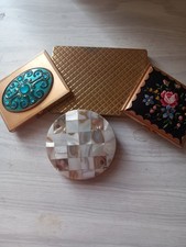 Poudrier Boite Nacre Fer Tissus Vintage A Venir Chercher Sur Metz