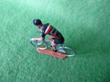 RARE COUREUR CYCLISTE CASQUE DU TOUR DE FRANCE - SALZA 1970 - N° 4 TBE