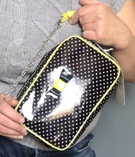 Sac à main NafNaf neuf défaut sur la bandoulière