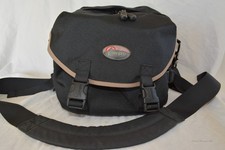 Lowepro Street And Field 200