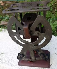 Ancienne balance postale à cadran – métal ajouré – vintage déco industrielle