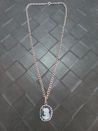 Pendentif camée agathe bleue - camée,