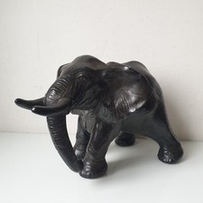 sculpture elephant platre jean