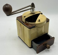 Moulin à café vintage en