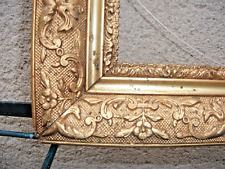 Cadre XIXème en bois doré à la feuille d'or 45,5 X 52,5 cm Feuil 35 X 32,5 cm