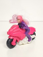 Mini figurine poupée Barbie