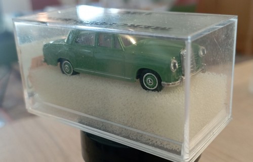 Brekina mercedes 180 - brekina,