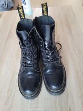 dr martens jadon noir 39, très bon état 