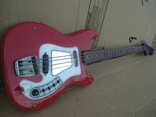 1969 hagstrom bass made in - -,