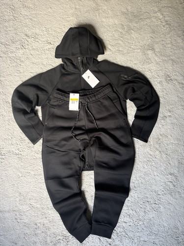 Nike tech fleece - nike, –