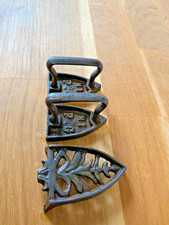 Jouet ancien, 2 Fers à