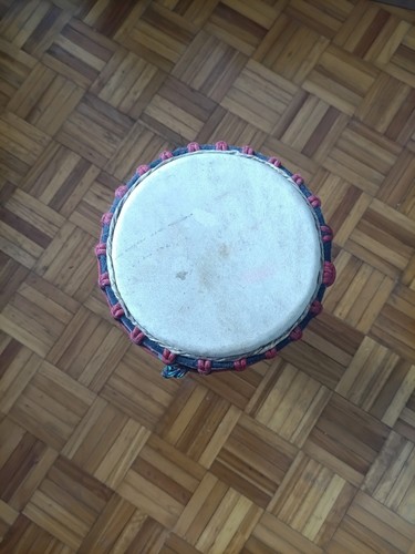 Djembé africain artisanal - , –