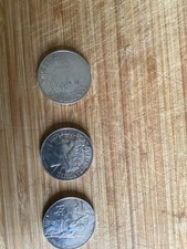 3 pièces de 100 francs en