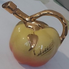 pichet en porcelaine, Lisieux, forme pomme, made in France, signature R et N°22