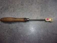 Fer à dorer de relieur ???    n° 1