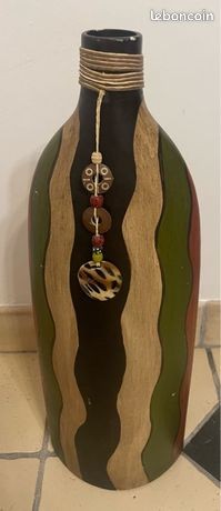 Vase décoratif africain