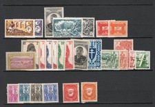 AEF lot de 27 timbres