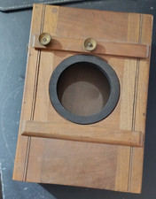 Ancienne chambre photographique en bois