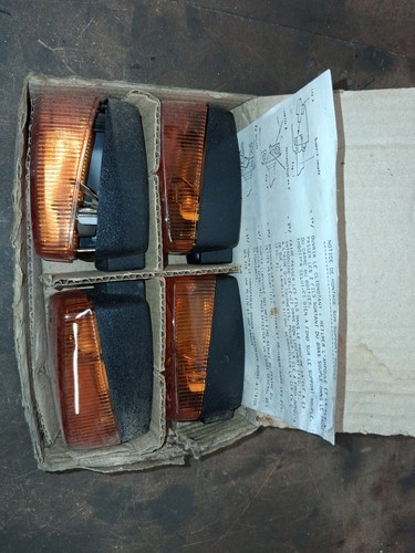 Lot feu clignotants neufs - feu,
