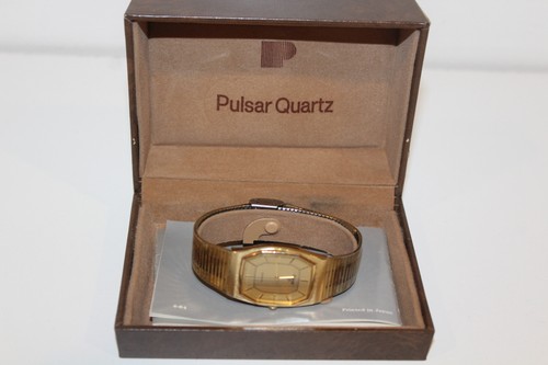 Vintage pulsar quartz analogue - quartz,