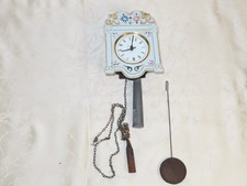 Horloge En Porcelaine Antique "Jokele" Peinte ! Très Décorative !