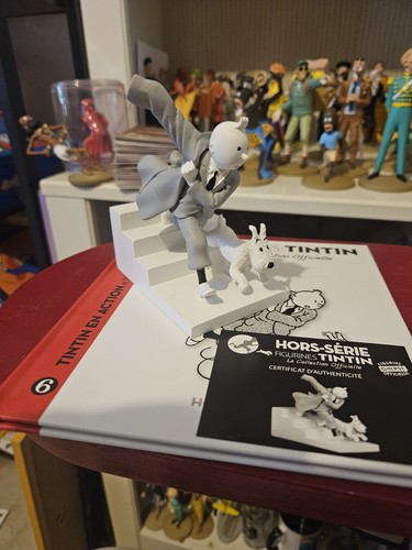 Figurine tintin kuifje hors - tintin,